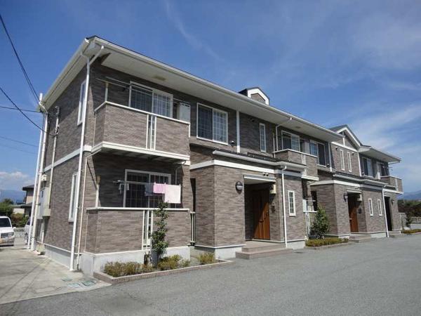 笛吹市石和町小石和のアパート