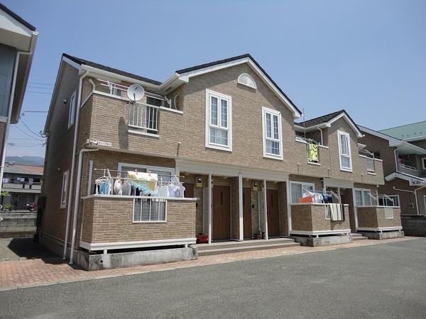 甲府市天神町のアパート