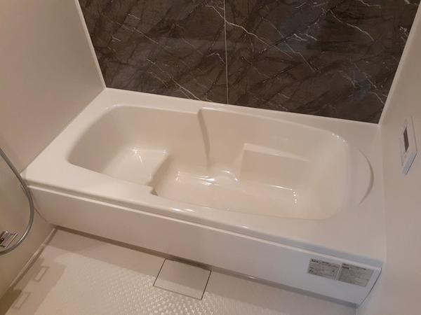 南アルプス市鏡中條のアパート