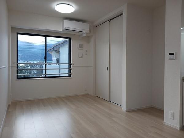 南アルプス市戸田のアパート