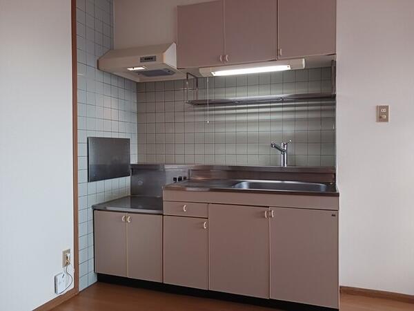 甲斐市富竹新田のアパート