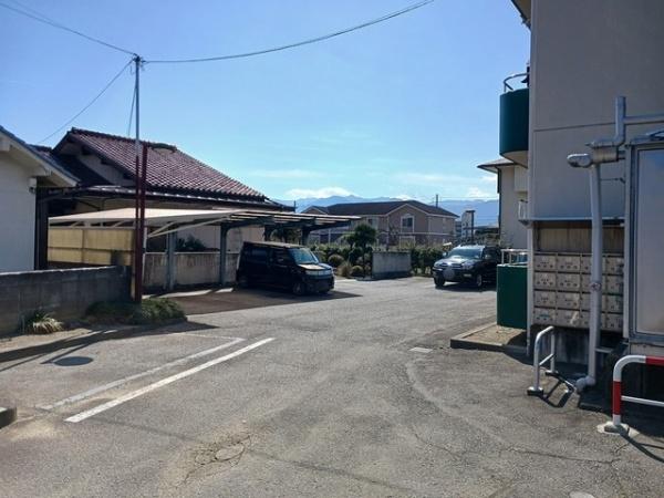 甲府市横根町のマンション