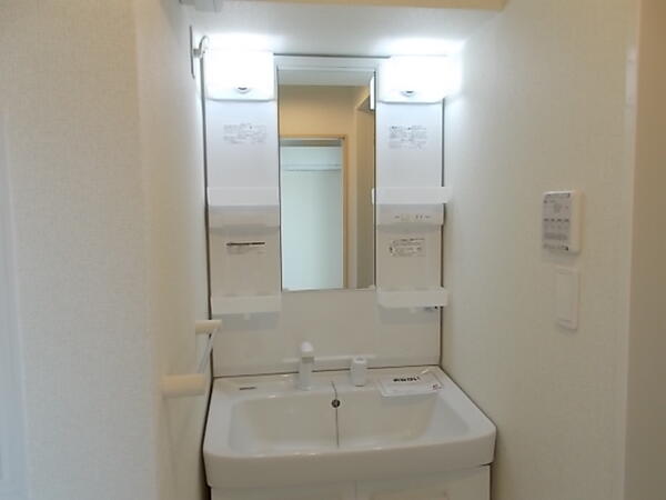 甲府市和戸町のアパート