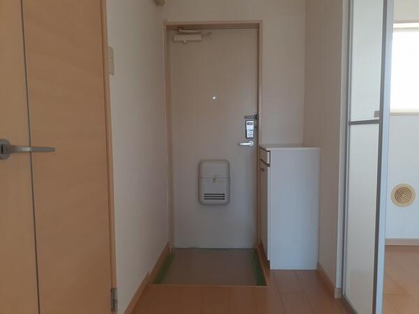 甲斐市島上条のアパート