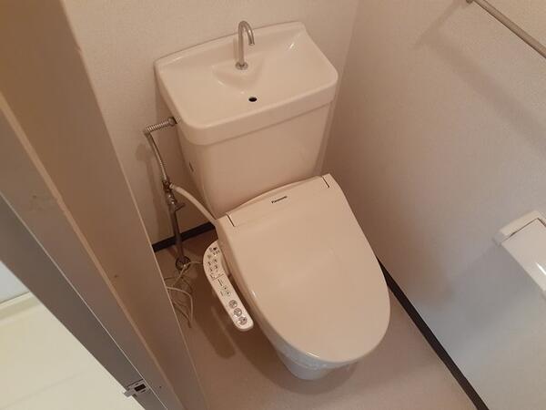 甲斐市島上条のアパート