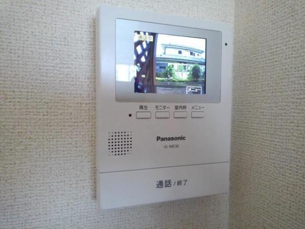 山梨市七日市場のアパート