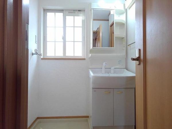 南巨摩郡富士川町最勝寺のアパート