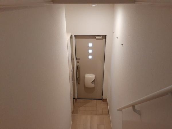 笛吹市石和町市部のアパート