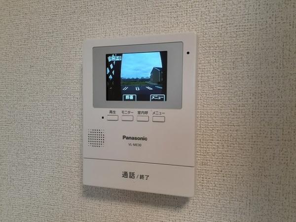 南アルプス市西野のアパート