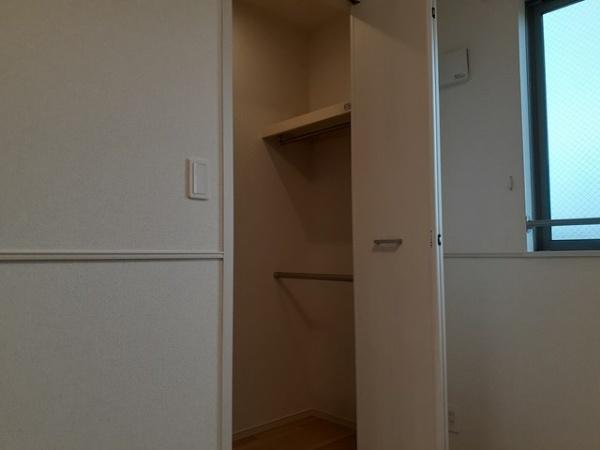 南アルプス市西野のアパート