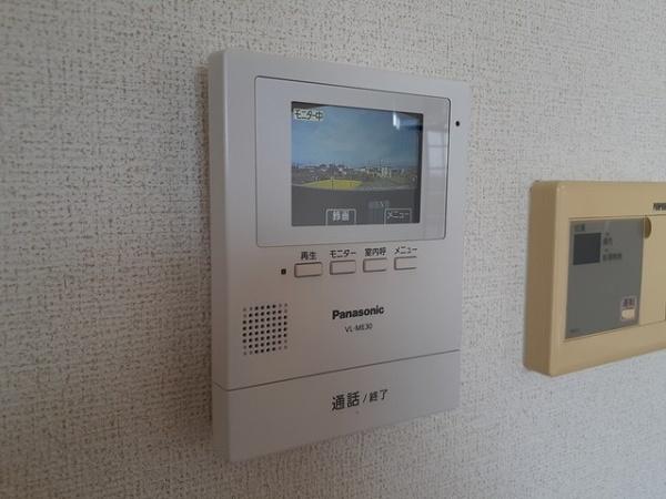 中央市布施のアパート