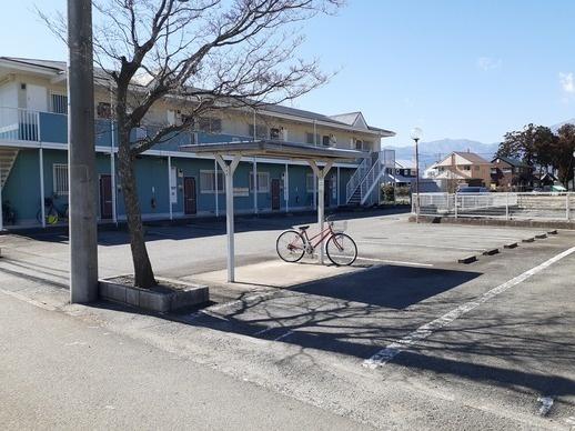 中央市布施のアパート