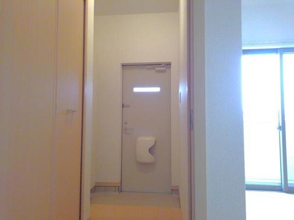 甲府市千塚３丁目のアパート