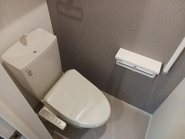甲府市国母２丁目のアパート