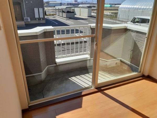 南アルプス市藤田のアパート