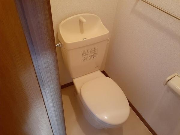 南アルプス市藤田のアパート