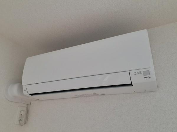 中巨摩郡昭和町清水新居のアパート