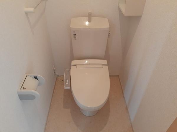 中巨摩郡昭和町清水新居のアパート