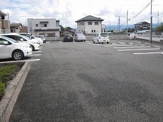 南アルプス市小笠原のアパート