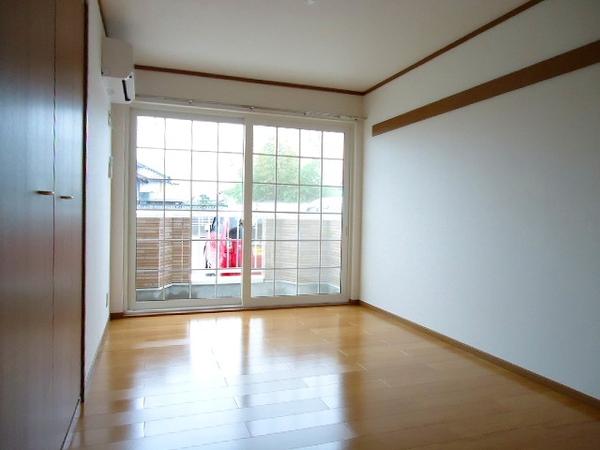 南アルプス市小笠原のアパート