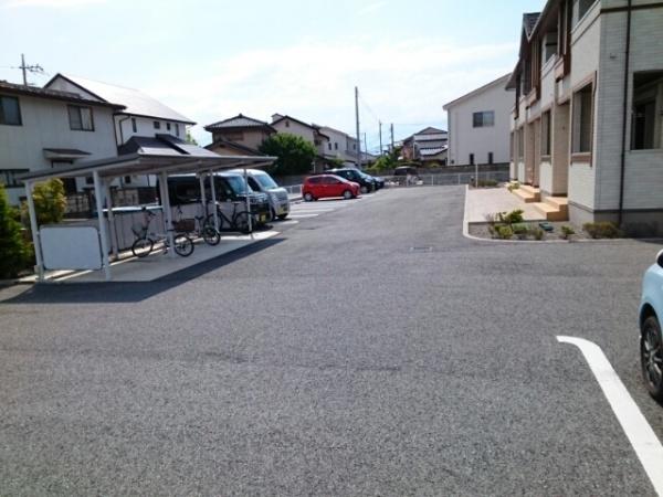 甲府市和戸町のアパート