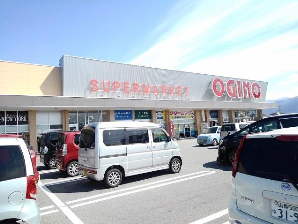 甲府市上今井町のアパート