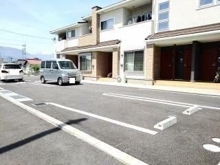 甲府市古上条町のアパート