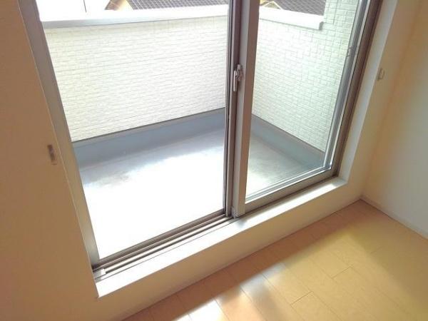 甲府市千塚１丁目のアパート