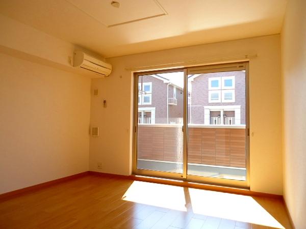 甲府市大里町のアパート