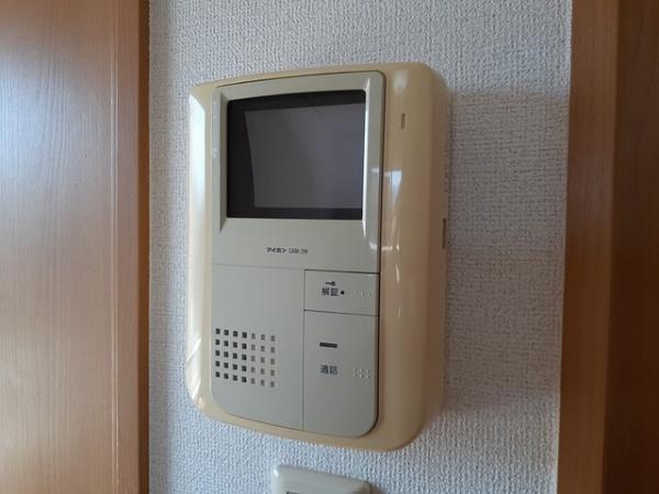 甲斐市西八幡のマンション