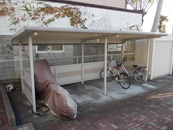 中央市西花輪のアパート