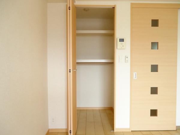 中巨摩郡昭和町河西のマンション
