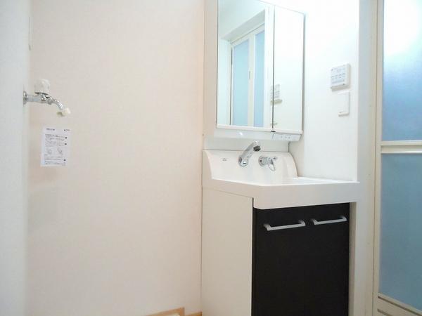 中巨摩郡昭和町河西のマンション