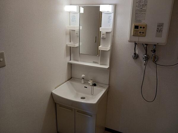 甲斐市西八幡のマンション