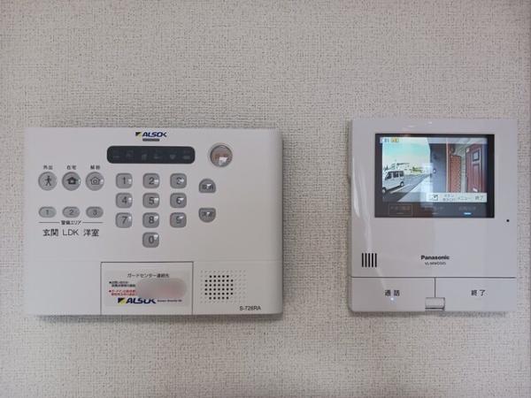 甲府市国母８丁目のアパート