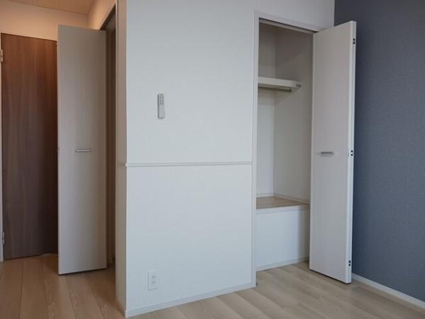甲府市国母８丁目のアパート