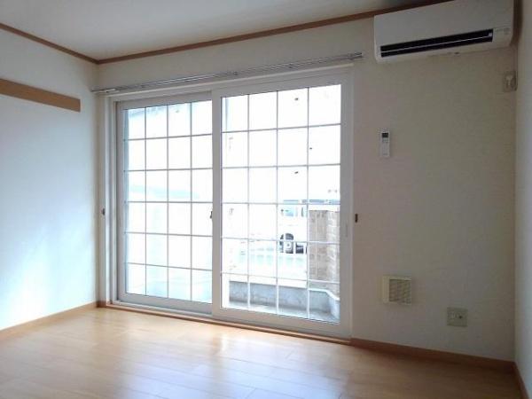 南アルプス市上宮地のアパート