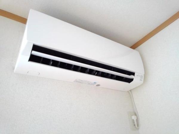 南アルプス市上宮地のアパート