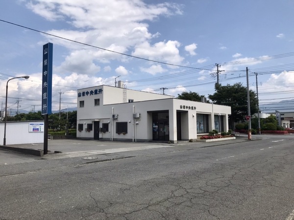 中央市山之神のアパート(山梨中央銀行流通センター支店)