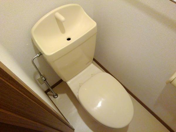 南アルプス市浅原のアパート