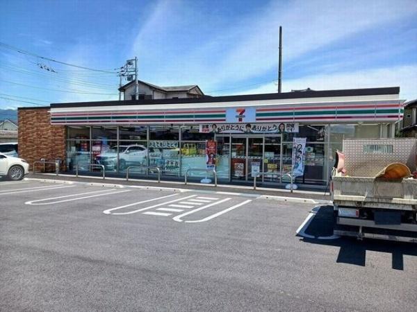 甲斐市富竹新田のマンション