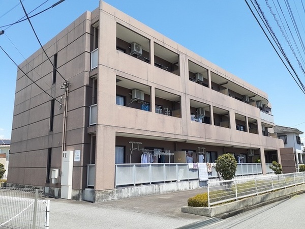 甲斐市富竹新田のマンション