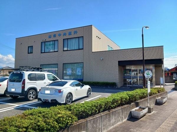 甲斐市富竹新田のマンション
