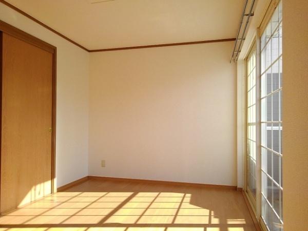 甲斐市篠原のアパート