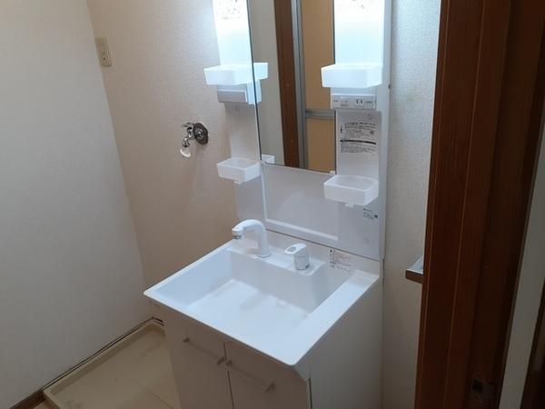 甲斐市篠原のアパート