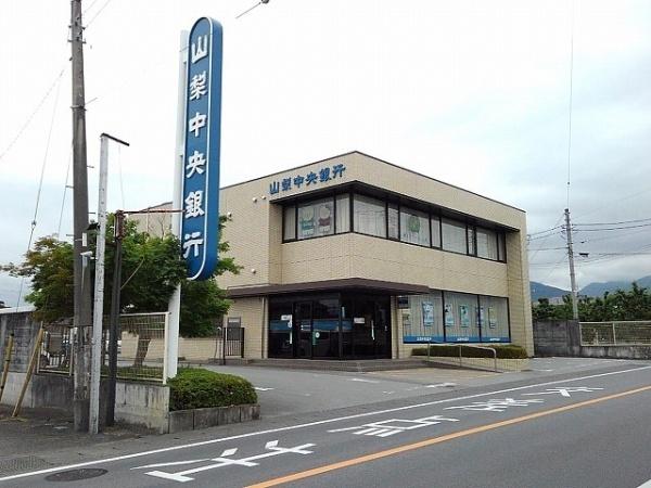 南アルプス市野牛島のマンション