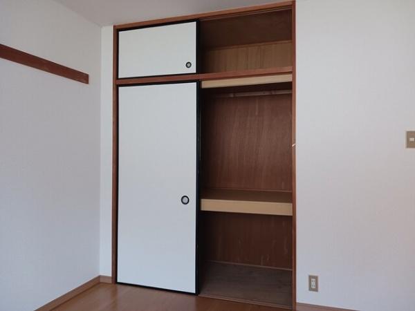 笛吹市石和町松本のアパート