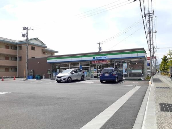 笛吹市石和町松本のアパート