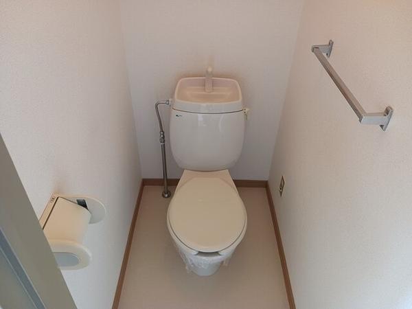 笛吹市石和町松本のアパート