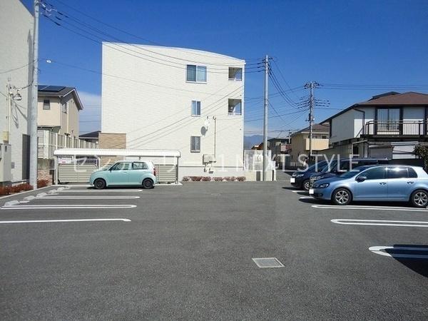 甲斐市富竹新田のアパート